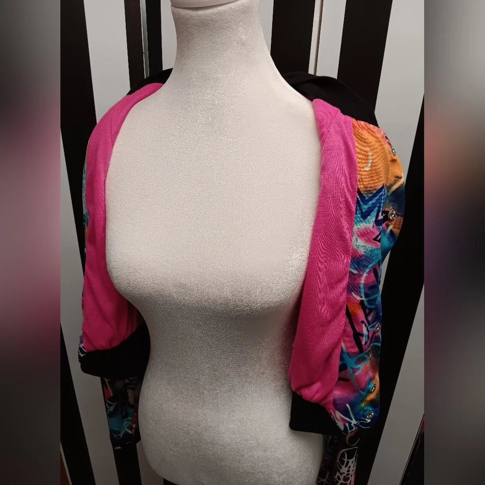 Nicki Minaj Jacket - Picture 4 of 7